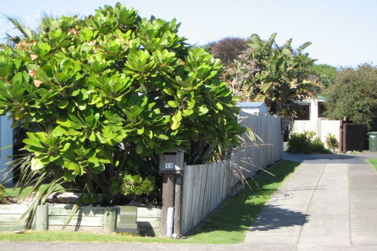 Photo of property in 13 Fishermans Drive, Coastlands, Whakatane, 3120