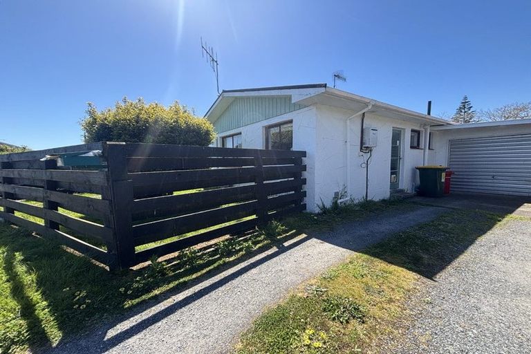 Photo of property in 4a Princeton Road, Raumati Beach, Paraparaumu, 5032