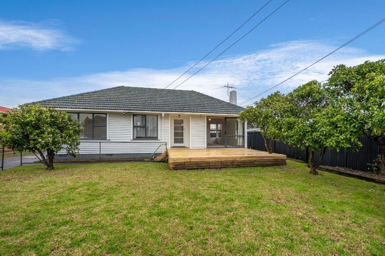 Photo of property in 62 Tennessee Avenue, Mangere East, Auckland, 2024