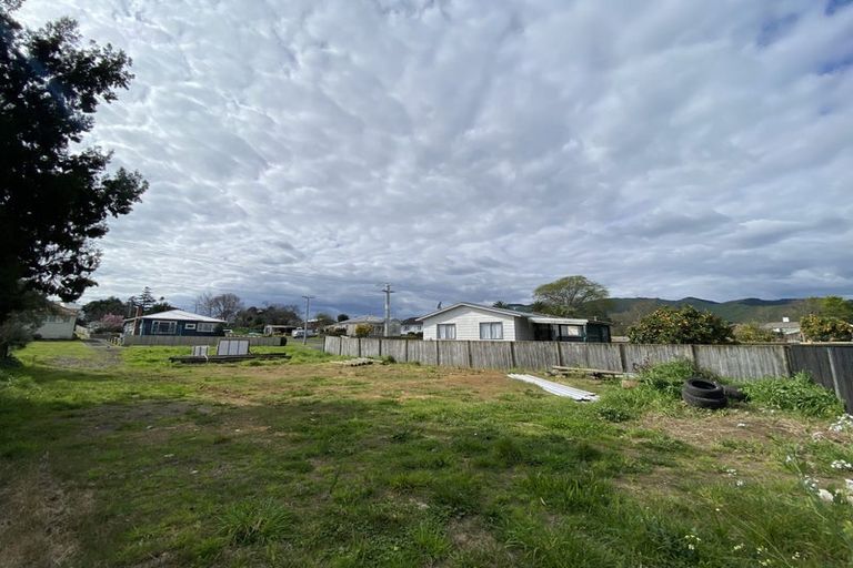 Photo of property in 19 Andrews Street, Foxton Beach, Foxton, 4815