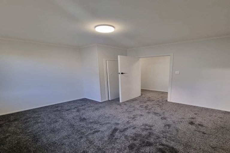 Photo of property in 11 Orchard Rise, Rosehill, Papakura, 2113