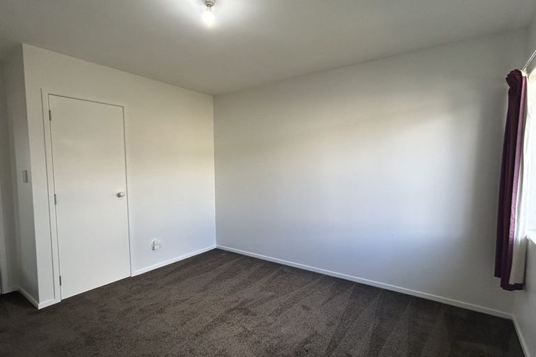 Photo of property in 79a Godley Road, Green Bay, Auckland, 0604