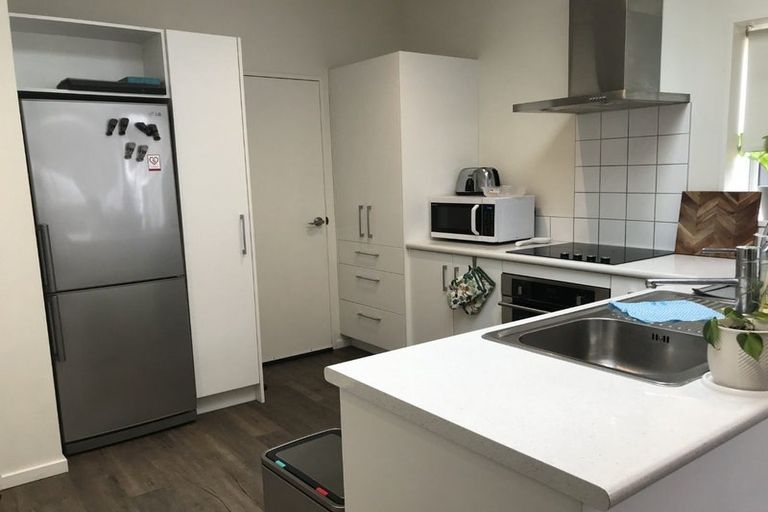 Photo of property in 2/10 George Street, Riccarton, Christchurch, 8041