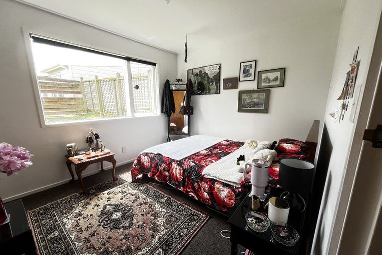 Photo of property in 27a Randwick Road, Northland, Wellington, 6012