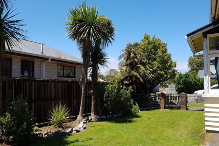 Photo of property in 71 Hoffman Street, Hokitika, 7810