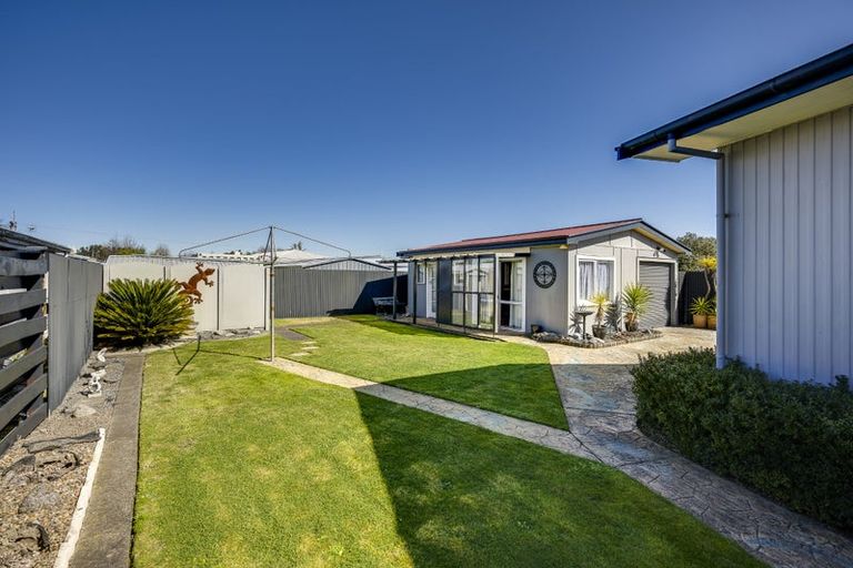 Photo of property in 8 Ngarimu Street, Havelock North, 4130