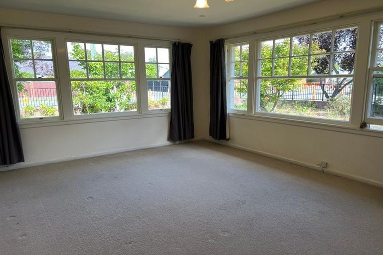 Photo of property in 176 Ilam Road, Ilam, Christchurch, 8041