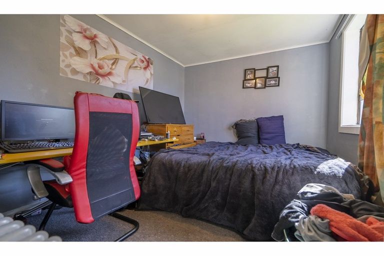 Photo of property in 10 Lindisfarne Street, Georgetown, Invercargill, 9812
