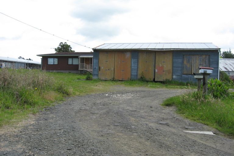 Photo of property in 30 Meryl Avenue, Kumeu, 0891