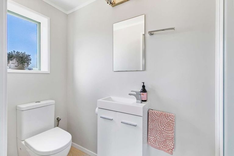 Photo of property in 204b Range Road, Papamoa Beach, Papamoa, 3118