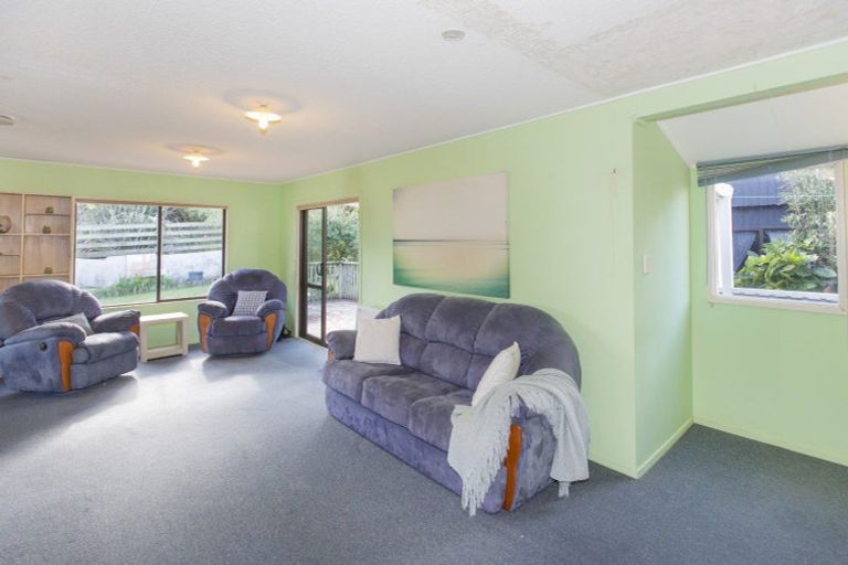 Photo of property in 5 Ripiro Drive, Baylys Beach, Dargaville, 0377