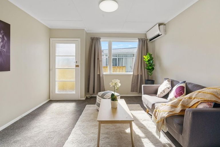 Photo of property in 38a Hamstead Street, Wainuiomata, Lower Hutt, 5014