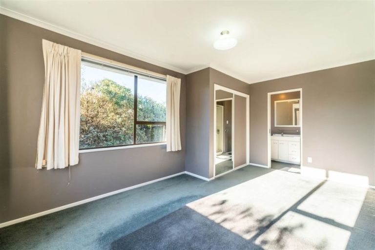Photo of property in 76 Cheyenne Street, Sockburn, Christchurch, 8042