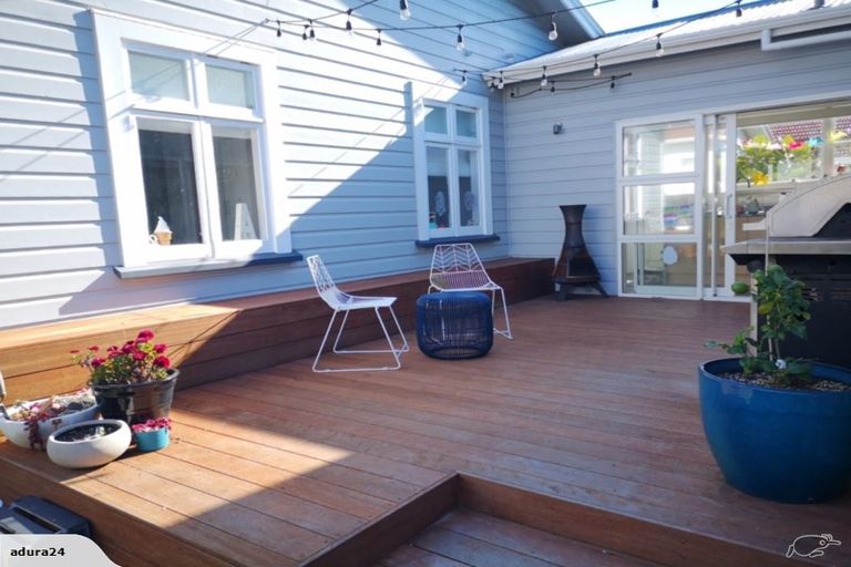 Photo of property in 52 Argentine Avenue, Miramar, Wellington, 6022