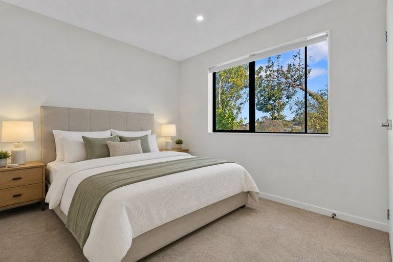 Photo of property in 9c Mowbray Place, Sunnynook, Auckland, 0620