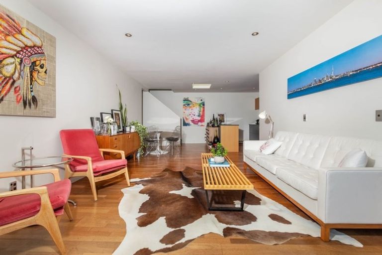 Photo of property in 1d/2 Dickens Street, Grey Lynn, Auckland, 1021