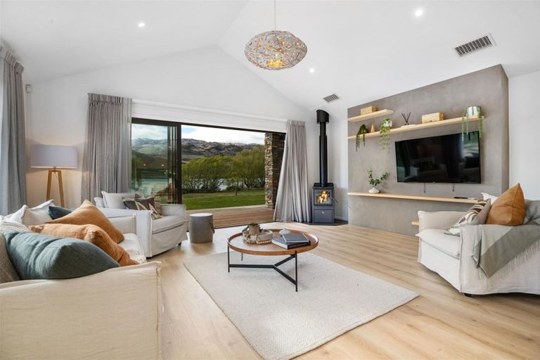 Photo of property in 18 Arion Court, Mount Pisa, Cromwell, 9383