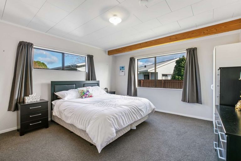 Photo of property in 5 Sequoia Place, Pukete, Hamilton, 3200