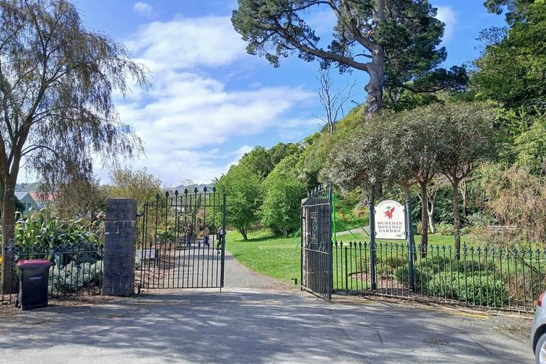 Photo of property in 98 Dundas Street, North Dunedin, Dunedin, 9016