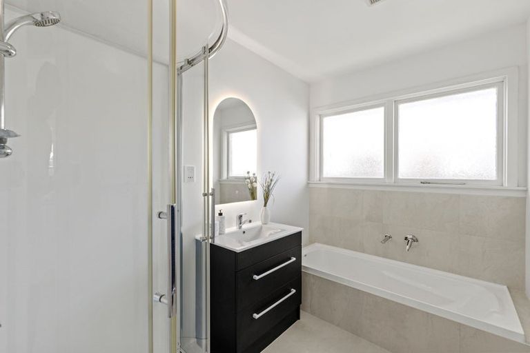 Photo of property in 1/53 Glenmore Avenue, Casebrook, Christchurch, 8051