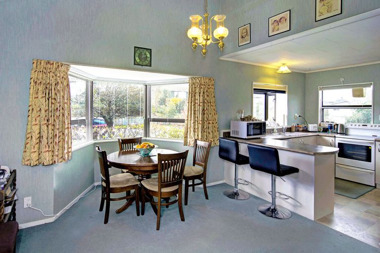 Photo of property in 6 Rewa Place, Lansdowne, Masterton, 5810