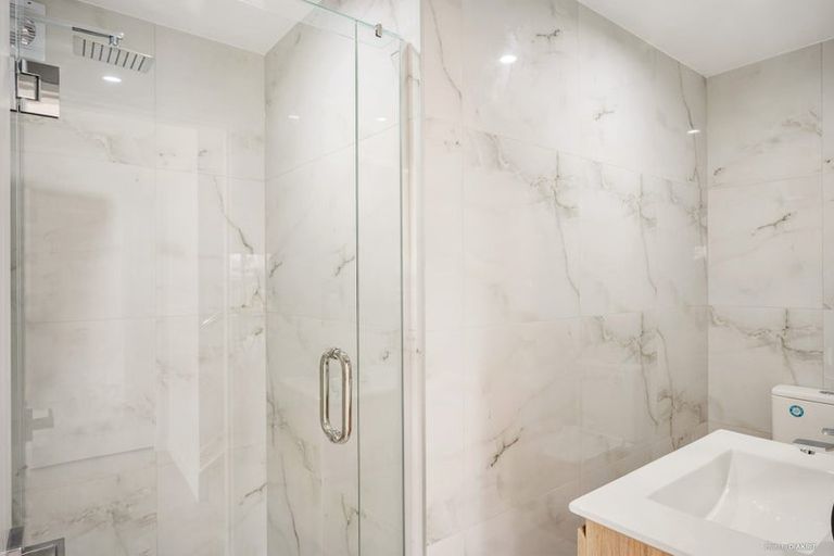 Photo of property in 27a Ben Lora Place, Mangere East, Auckland, 2024