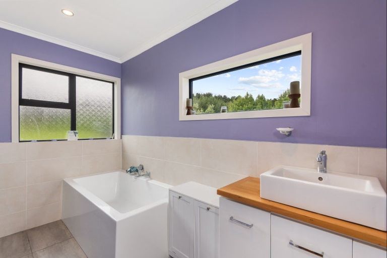 Photo of property in 1247 Tennent Drive, Linton, Palmerston North, 4472