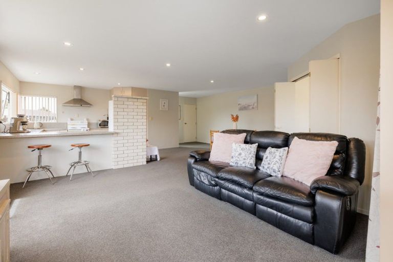 Photo of property in 3 Crisp Drive, Papamoa Beach, Papamoa, 3118