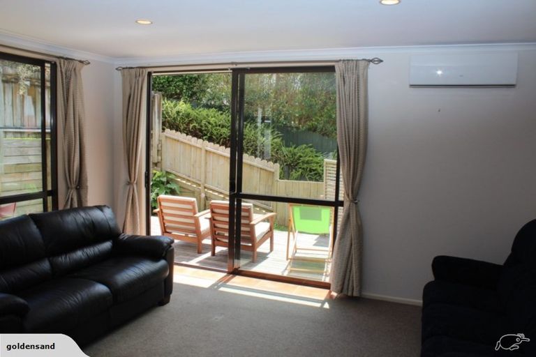 Photo of property in 14 Walter Macdonald Street, Howick, Auckland, 2014