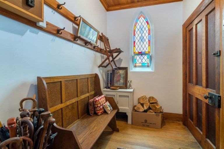 Photo of property in 46 Pensher Street, Waitahuna, Lawrence, 9593