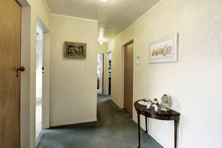 Photo of property in 6 Rewa Place, Lansdowne, Masterton, 5810