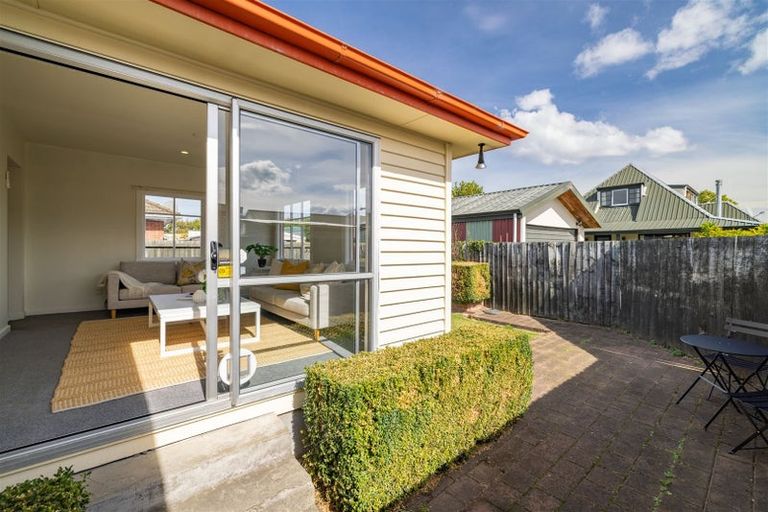 Photo of property in 71 Mahars Road, Mairehau, Christchurch, 8052