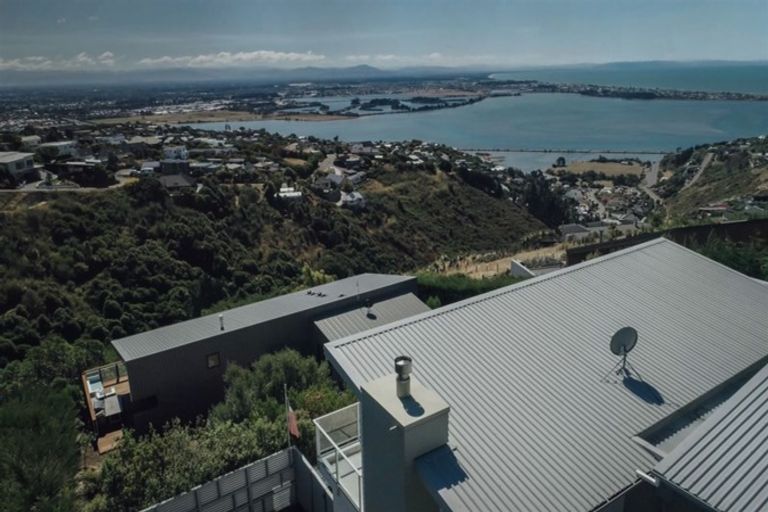 Photo of property in 168d Moncks Spur Road, Mount Pleasant, Christchurch, 8081