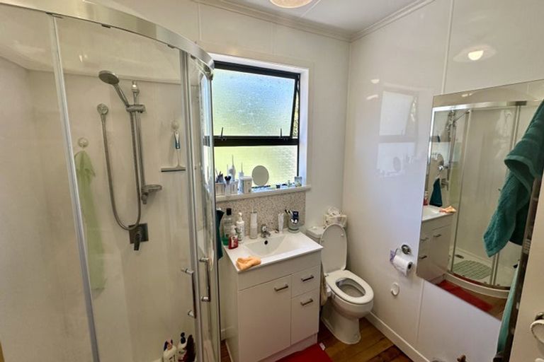 Photo of property in 9 Waiana Avenue, Mangere Bridge, Auckland, 2022