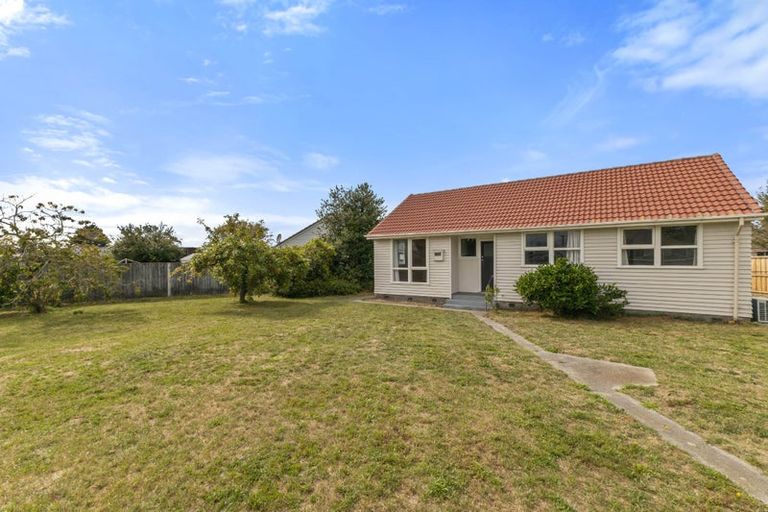 Photo of property in 7 Betty Place, Aranui, Christchurch, 8061