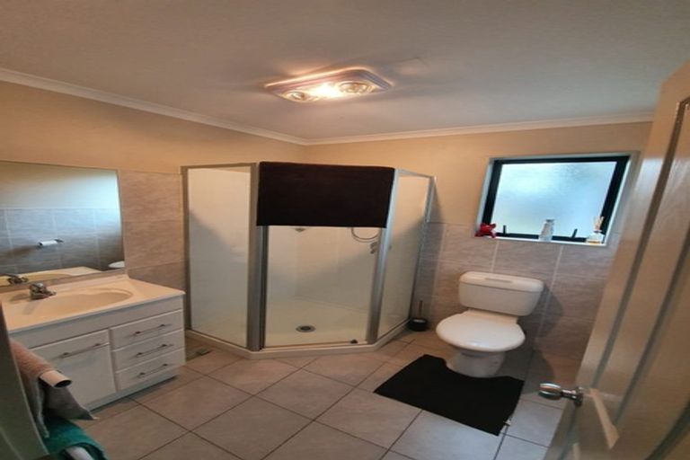 Photo of property in 91 Keri Vista Rise, Papakura, 2110