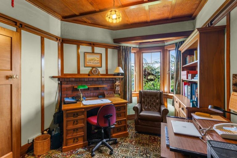 Photo of property in 16 Montpellier Street, Dunedin Central, Dunedin, 9016