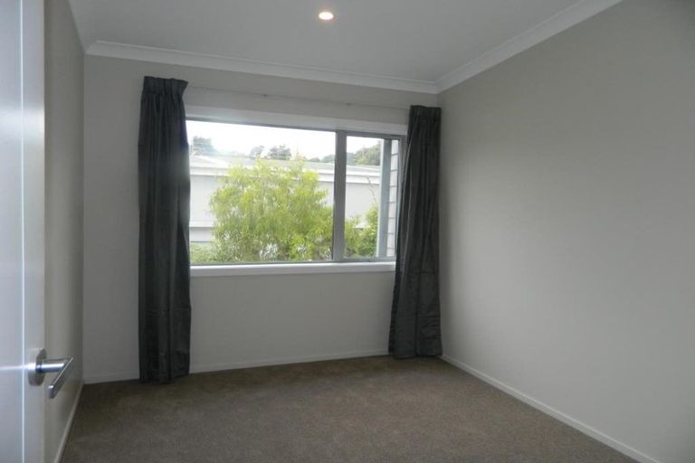 Photo of property in 6/19 Collins Avenue, Tawa, Wellington, 5028