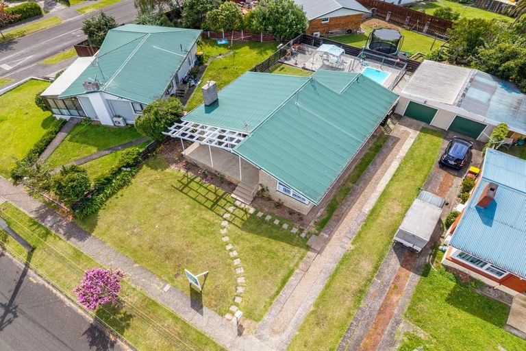 Photo of property in 30 Garden Heights Avenue, Glenview, Hamilton, 3206