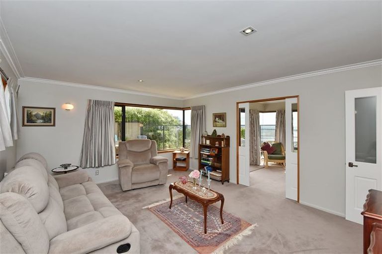 Photo of property in 107 Santa Maria Avenue, Mount Pleasant, Christchurch, 8081