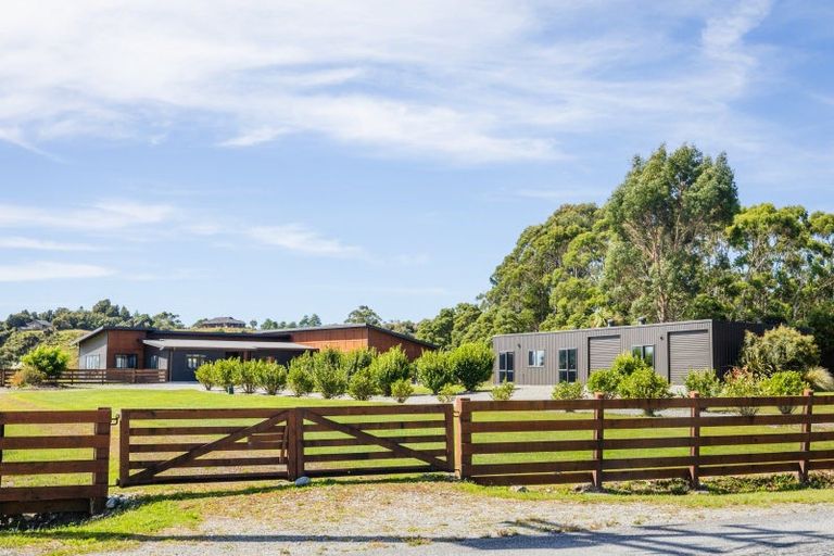 Photo of property in 157 Hau Hau Road, Blue Spur, Hokitika, 7882