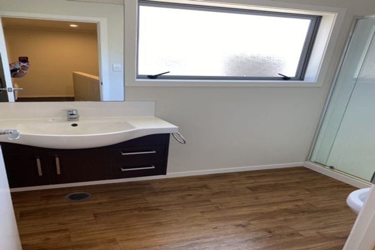 Photo of property in 2/42 Charlemont Street, Whitiora, Hamilton, 3200