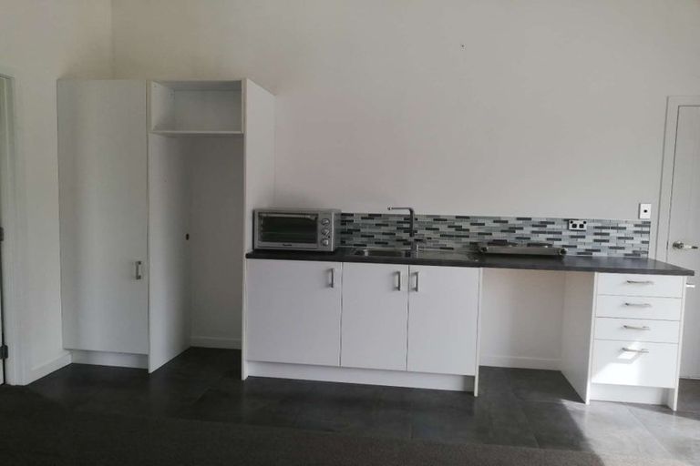 Photo of property in 939 Kahikatea Flat Road, Waitoki, Kaukapakapa, 0871