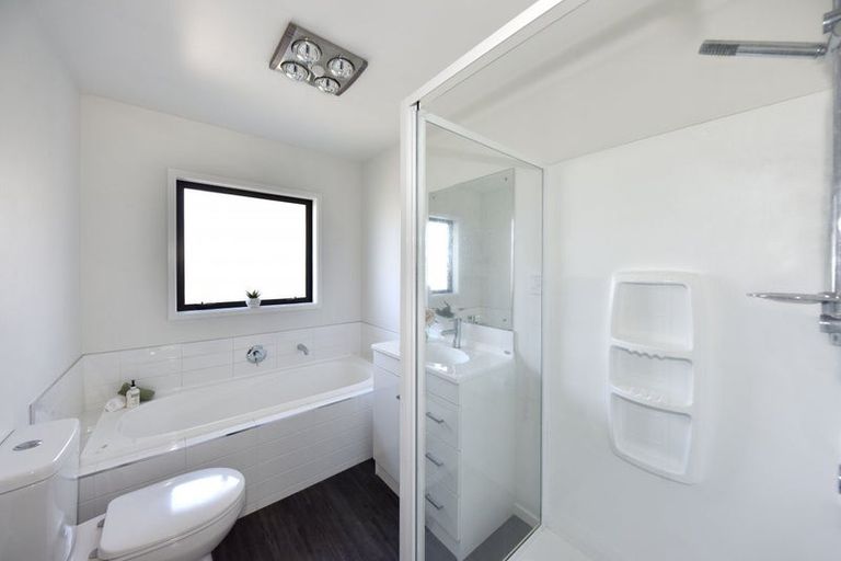 Photo of property in 20 Makawe Roa Street, Marshland, Christchurch, 8083