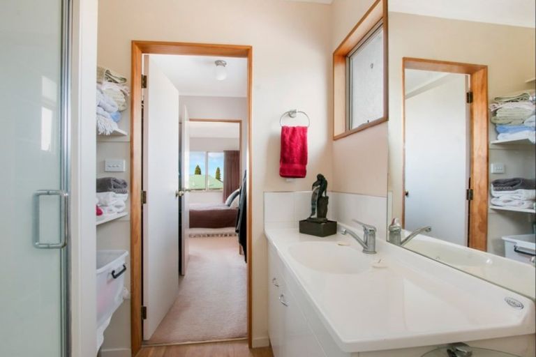 Photo of property in 220 Tanners Point Road, Tanners Point, Katikati, 3177