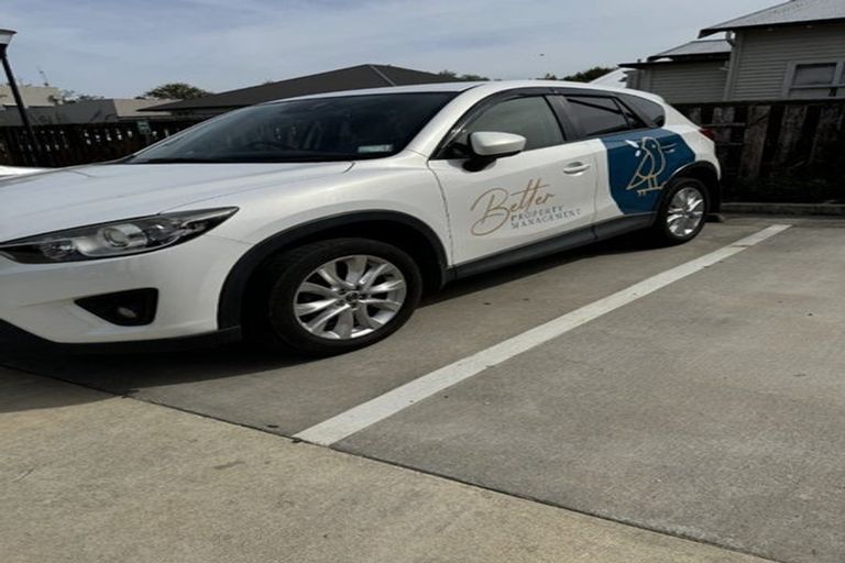 Photo of property in 2/17 Vialou Street, Hamilton Central, Hamilton, 3204