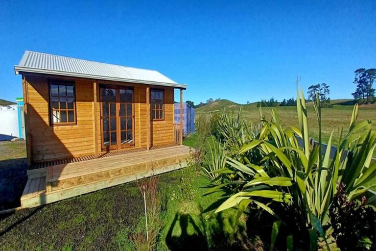 Photo of property in 68 Long Range Road, Omakere, Waipawa, 4271