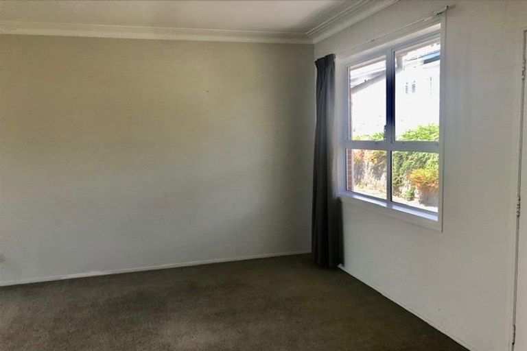 Photo of property in 5/54 Sale Street, Cockle Bay, Auckland, 2014