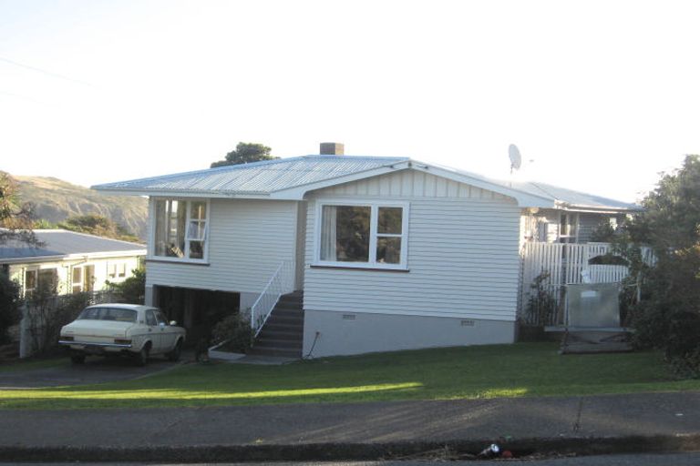 Photo of property in 7 Herewini Street, Titahi Bay, Porirua, 5022