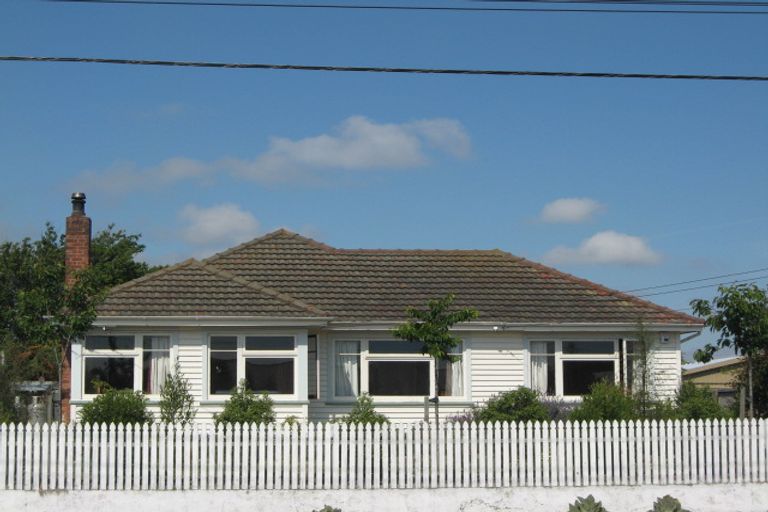 Photo of property in 72 Rowan Avenue, Aranui, Christchurch, 8061